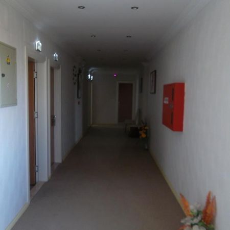 Konak Hotel Mut Zewnętrze zdjęcie